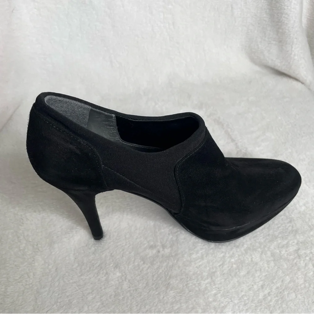 Stuart‎ Weitzman Hold Me Black Suede Platform Stiletto Ankle Bootie Size 6.5 M